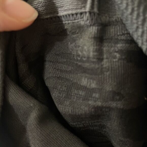 Assets by SPANX Camo Seamless Leggings Gray M - Picture 8 of 8